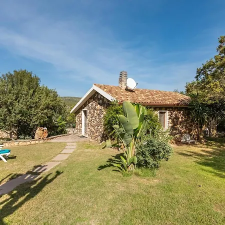 Βίλα Villa Maladroxia *