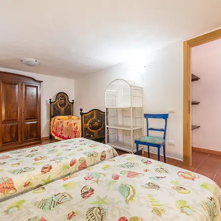 Villa Maladroxia *